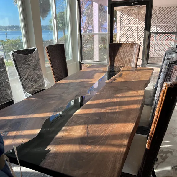 10 Person Black Resin Walnut Dining Table with Ingenious Craftsmanship